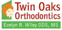 Logo for Twin Oaks Orthodontics